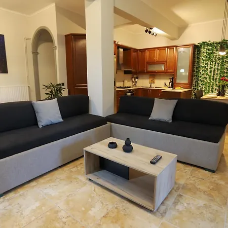 Cmhouse Mantouki